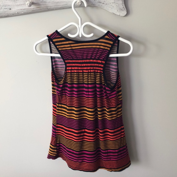 Carol rose top - Picture 2 of 2